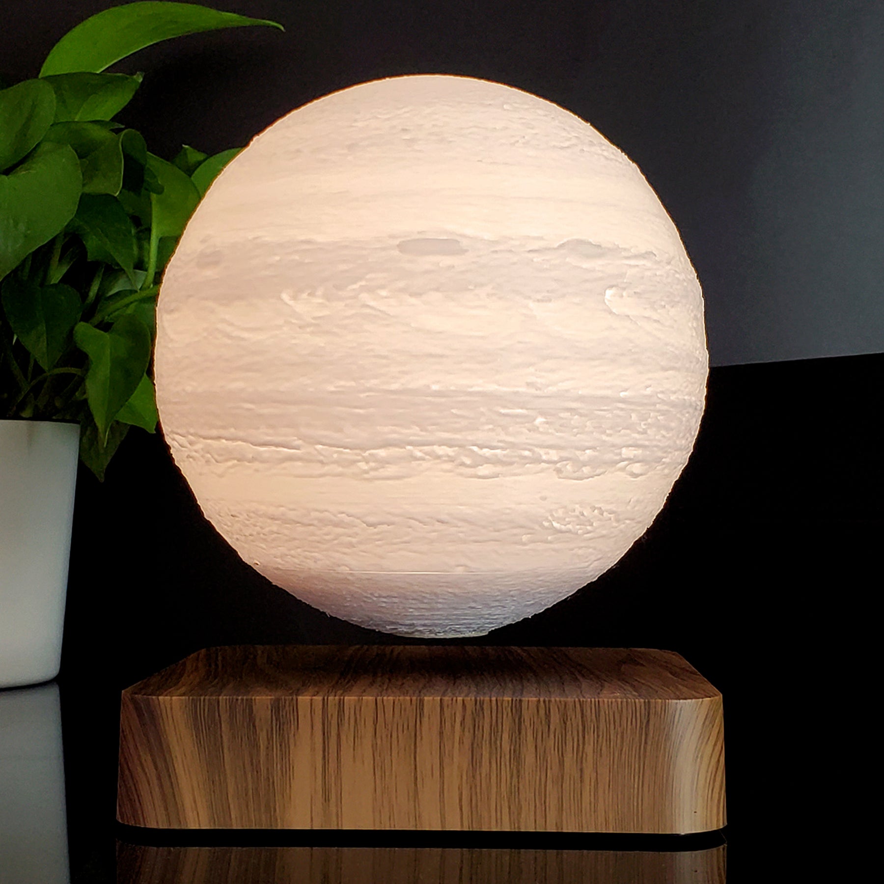 Levitating Sphere Lamp