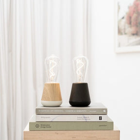 One Wireless Table Lamp